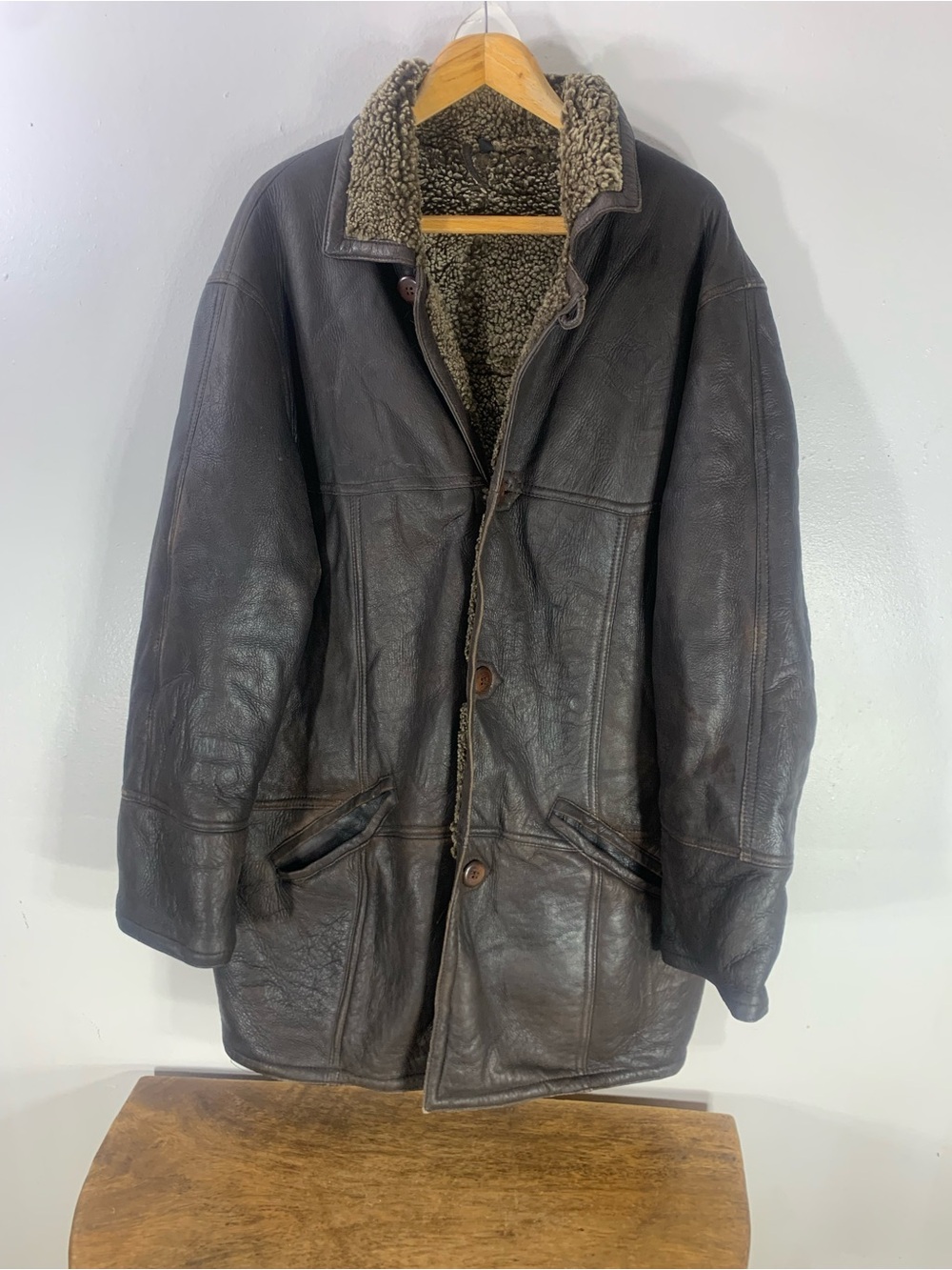 Vintage Dark Brown Leather Shearling-Lined Coat – Classic Long Leather Ja